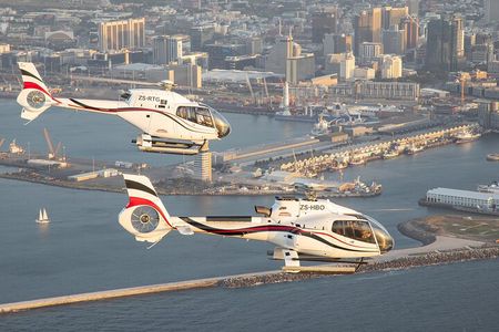 Cape Town: 25min Helicopter Flight with Complimentary Boat Cruise
