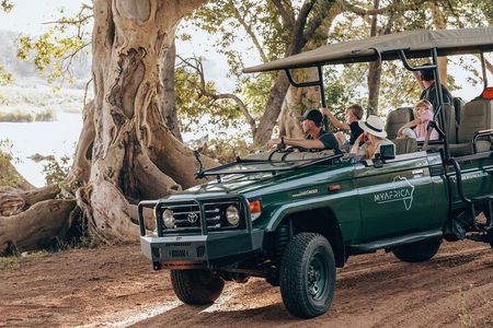 Remarkable Big 5 Sunrise Safari in Hoedspruit