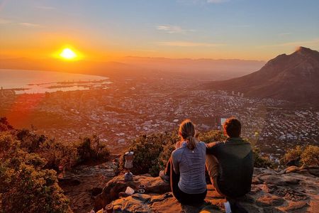 Guided Hike to Lions Head Cape Town by Sunrise or Sunset