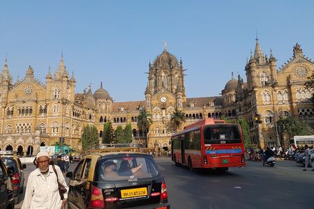 Private Mumbai Sightseeing Tour with Pickup, Car & Guide