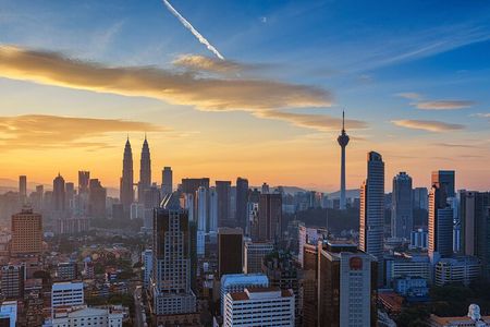 7 Wonders of Kuala Lumpur Private Tour with Twin Towers Ticket