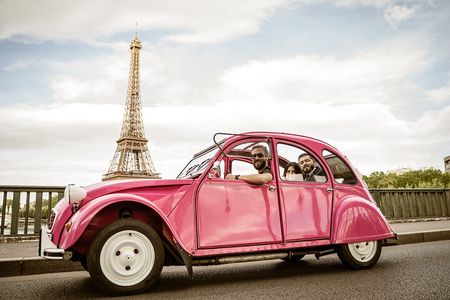 Half Day Private Tour in Paris with Pink Citroen 2CV