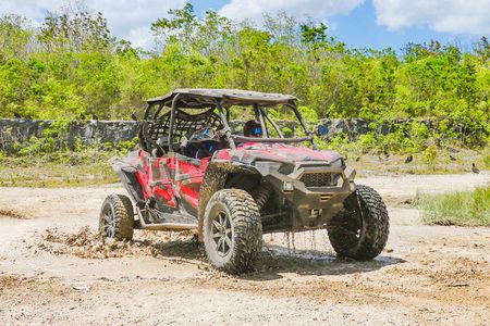 Private Jeep and 4x4 Polaris RZR Tour with Mexican Lunch