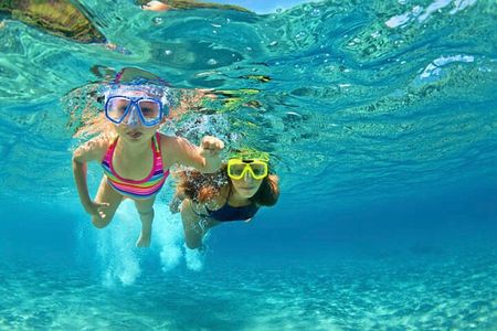 Roatán Private Snorkeling, Wildlife Park, and West Bay Beach