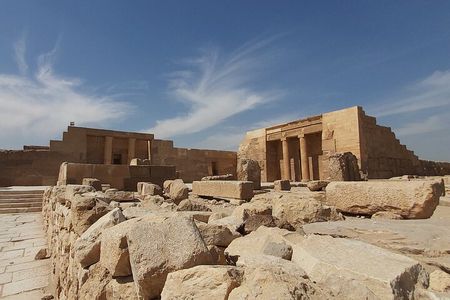 Private Tour to Giza Pyramids, Sphinx & Camel Ride at Sunrise