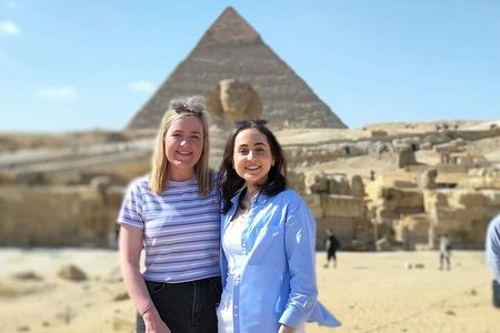 Cairo Pyramids with Museum and Bazaar Private Tour