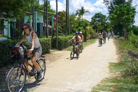 Countryside Guided Morning or Afternoon Bicycle Tour in Hoi An