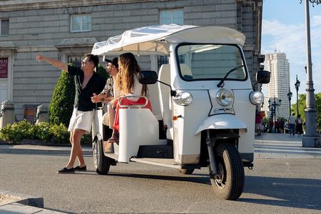 Madrid : The Signature Tuk Tuk Ride by Privé Experiences