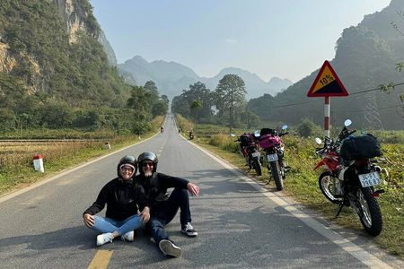 Cao Bang Loop 2-Day With Local Guide