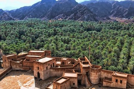 Enjoy the beauty of Fanja, Samail، Izki & Nizwa on a special trip