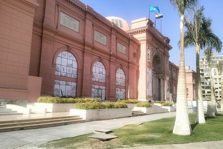 Day tour Cairo pyramids from Hurghada Egypt