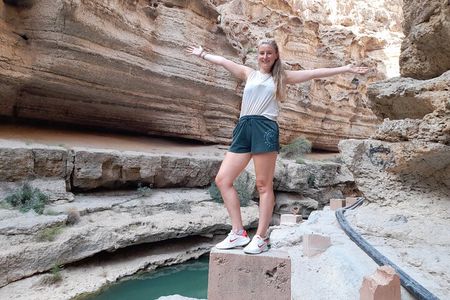 Hidden Caves & Coastal Beauty – Wadi Shab, Sinkhole & Fins Beach