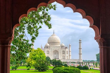 From Delhi : Taj Mahal & Agra Fort Tour by Private AC Car