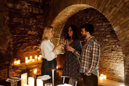 Rome Candlelight Wine & Dine in Ancient Ruins near the Pantheon