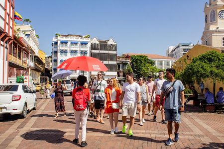 Private Tour in Cartagena with Castle, Museums and Coffee Tasting