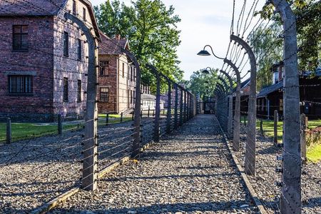 Private Tour to Auschwitz from Brno