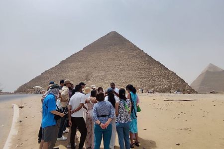Private Full Day Egyptian Sightseeing Tour with Lunch
