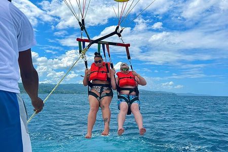 Parasailing Experience in Montego Bay 