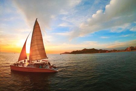 Sunset Party Cruise at Los Cabos