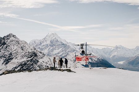Mount Cook: Mountains High 40-Minute Helicopter Flight
