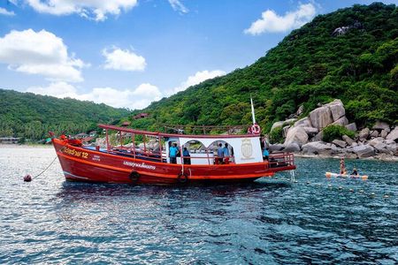 Koh Tao’s Top Snorkeling Spots by Vintage Wooden Boat