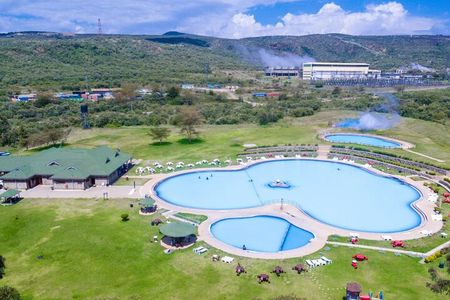 Day Tour to Lake Naivasha, Hell's Gate and Spa