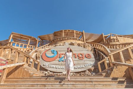 Orange Bay Island Snorkeling Trip with Parasailing - Hurghada