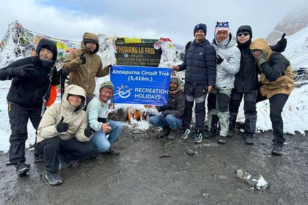 Annapurna Circuit Trek in Nepal (9 Days)