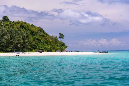 Tin's Island Odyssey to Phi Phi & Bamboo Island from Koh Lanta