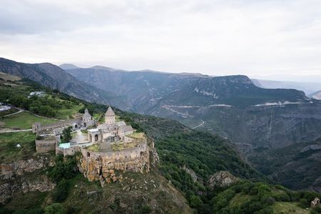Yerevan: Tour to Tatev, Khndzoresk, Shaki waterfall, Areni winery