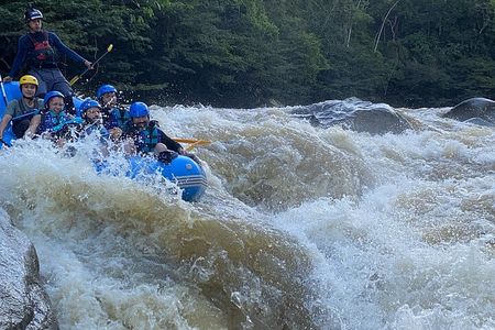 RAFTING with exciting rapids from MEDELLÍN