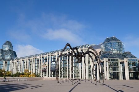 Experience Ottawa Small Group Walking Tour