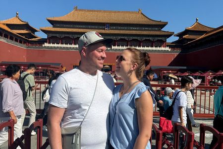 Explore Beijing's Tiananmen,Forbidden city andMutianyu with guide