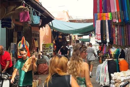 Authentic Marrakech Shopping Tour: Souks & Artisan Markets