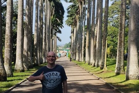 Aburi Botanical Gardens and Waterfalls Tour 