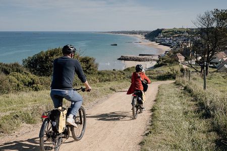 Normandy Private E-bike Guided Tour to Gold Beach