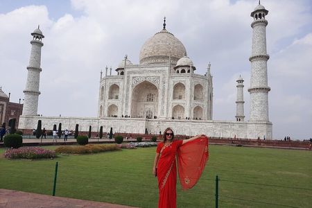 6-Days Golden triangle tour with Mathura visit and Tiger Safari