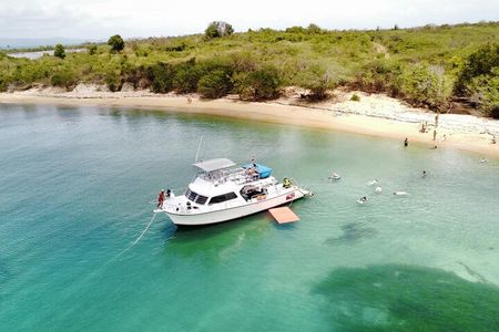 Private Charter - Icacos Island Snorkel and Boat Tour