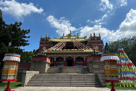 From Hong kong to Shenzhen tour with Flexible Itinerary / English