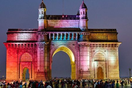 Evening City Tour in Mumbai with Dinner and Transportation