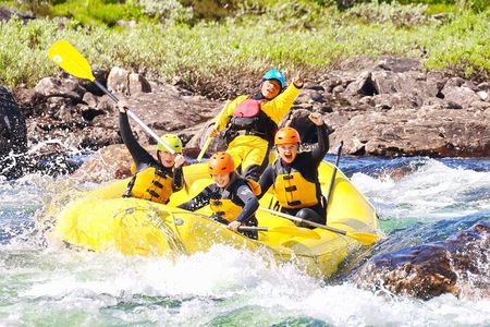 Intermediate Difficulty Level Rafting Experience in Dagali