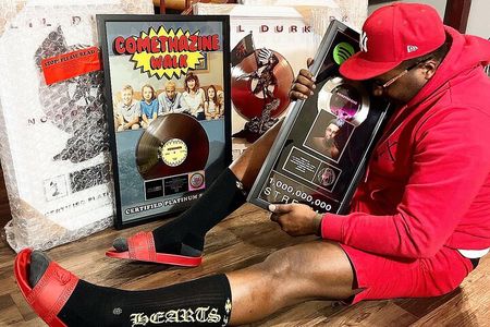  Turn Passion into Profit: Music Business Secrets Masterclass