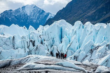 Matanuska Glacier Hike with Lunch Summer & Winter