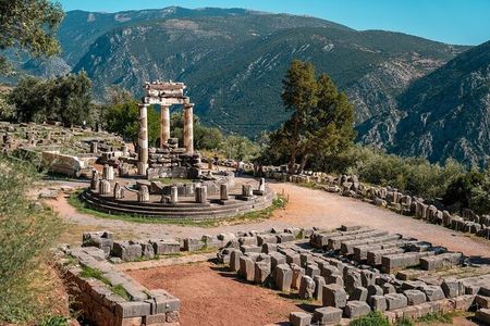 Delphi Full Day Private Tour from Athens