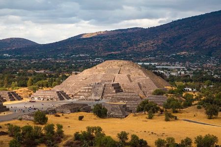 Teotihuacan tour with transportation to your hotel in Mexico City