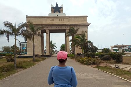 Accra Slave Castle and City Tour Experience (Private)