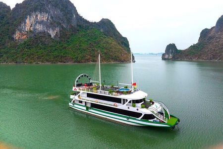From Hanoi: Best Halong 5-Star Day Cruise, Buffet Lunch,Limousine