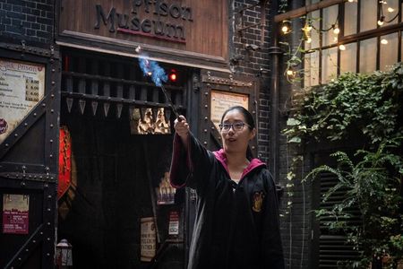 Harry Potter Azkaban Tour (Film Locations & Prison)