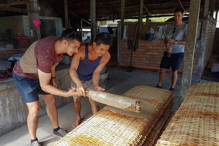 Mekong Delta Motorbike Tour with Noodle Making and Cacao Tasting