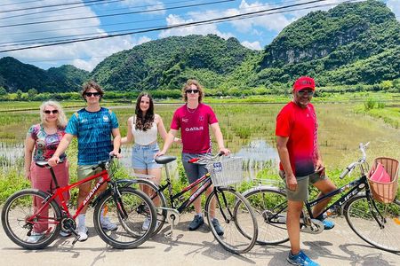 From Hanoi: Ninh Binh - Hoa Lu - Trang An - Mua Cave 1 Day